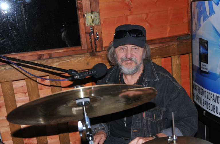 Zakladatel libereckého dixielandu OLd Stars Jirka Maršík.